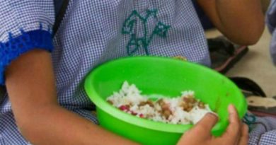 La entrega del alimento estaba condicionado al pago del aporte