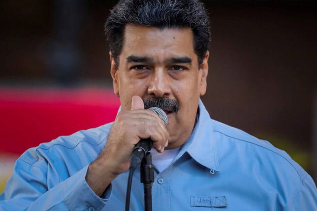 Maduro defendió al artista, Omar Enrique.