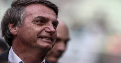 Bolsonaro duda y es sarcastico sobre la verdad oficial de la Comisión De la Verdad