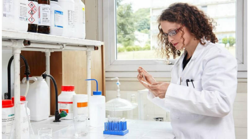 Las mejores científicas para formar la lista de L’Oréal y la UNESCO y promover la participación femenina en las ciencias