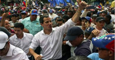 Guaidó en la concentración en Caracas